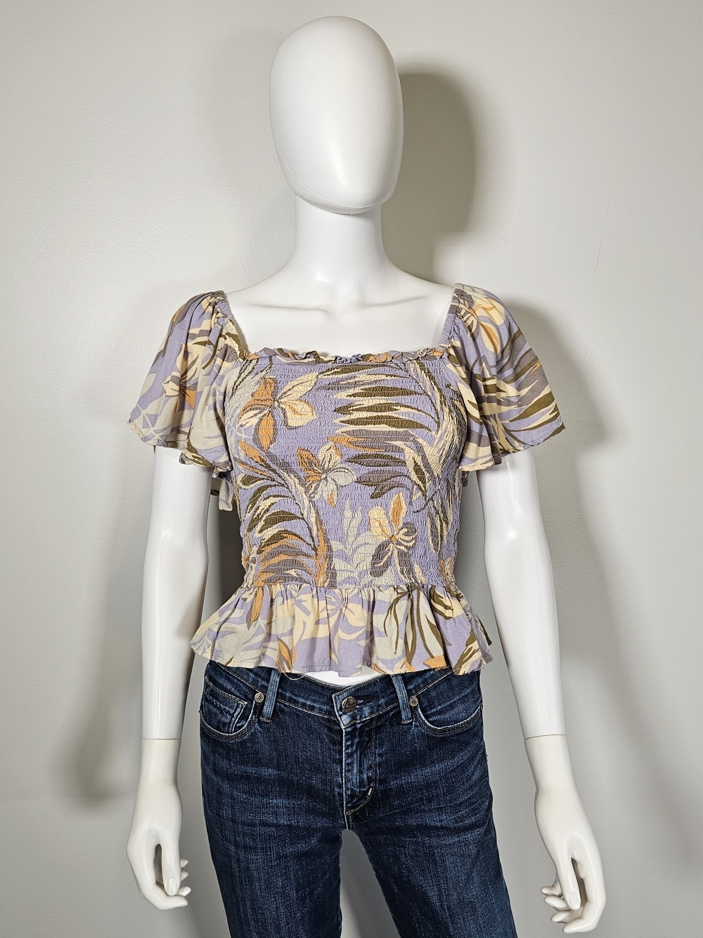 Patron of Peace Smocked Lavender Floral Square-Neck Peplum Top Sz M